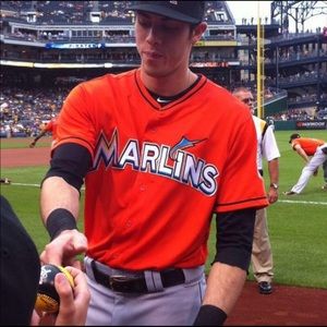 Meet your Posher, Cj